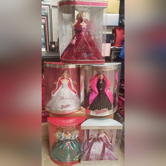 Barbie Holiday Celebration Dolls Set - Red White Pink Black